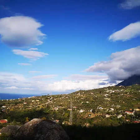 Cocciu D'amuri بيت ضيافة Caccamo