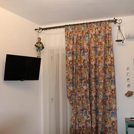 Cocciu D'amuri 招待所 3*