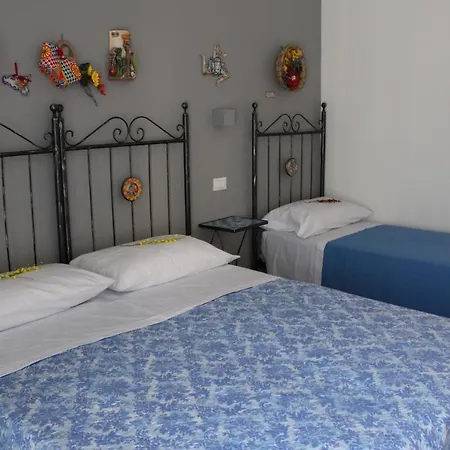 招待所 Cocciu D'amuri 3*